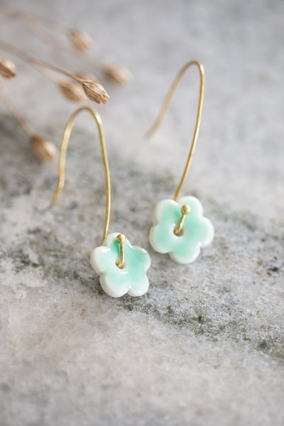 Daisy Drop Earrings (Gold)