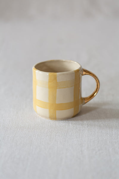 Stoneware Tall Mug Yellow Gingham Gold Handle