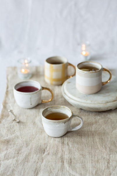 Stoneware Tall Mug Yellow Gingham Gold Handle